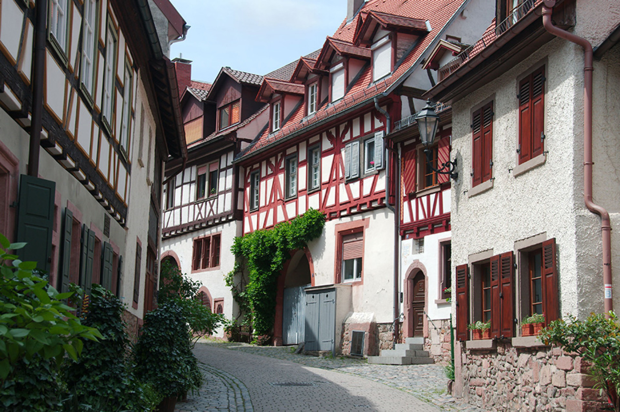 Altbau­sanierung bei Elektrotechnik Gumpp in Buttenwiesen